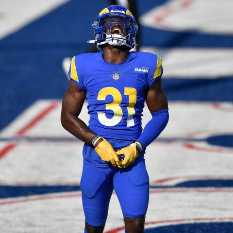 The Los Angeles Rams' Darious Williams (31) reacts