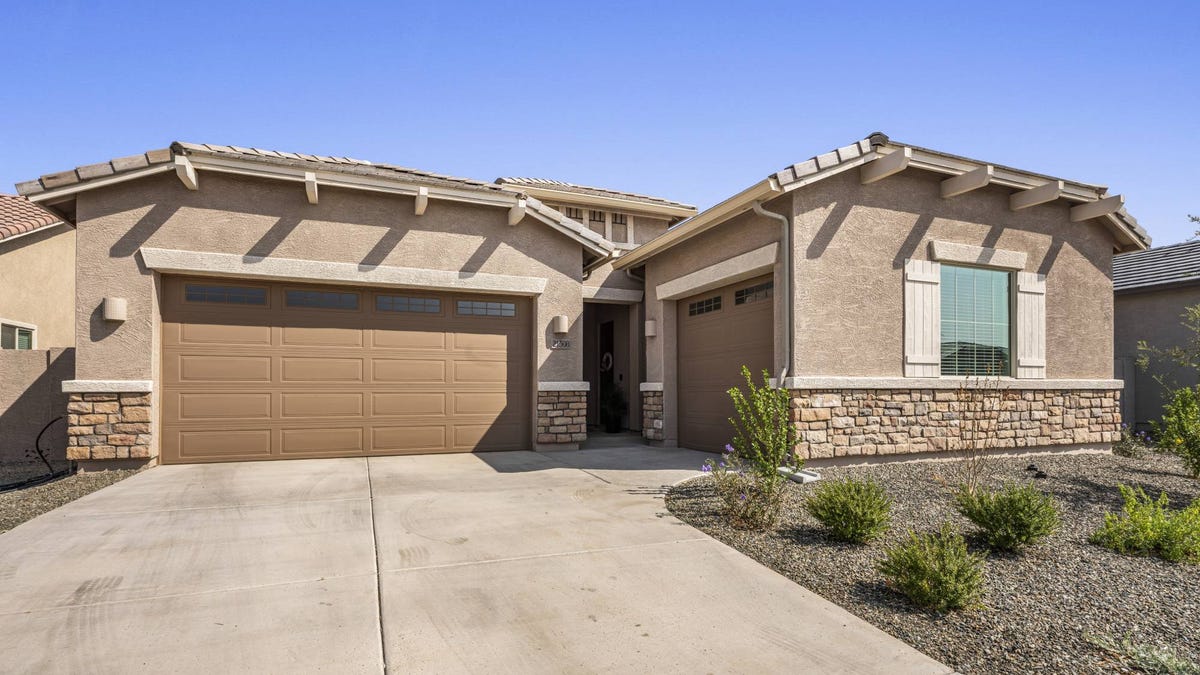 Next Gen home with a separate suite can a workfromhome life