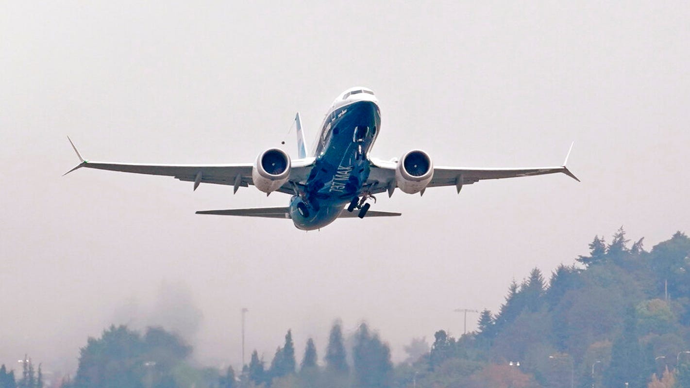 FAA clears Boeing 737 Max to fly again