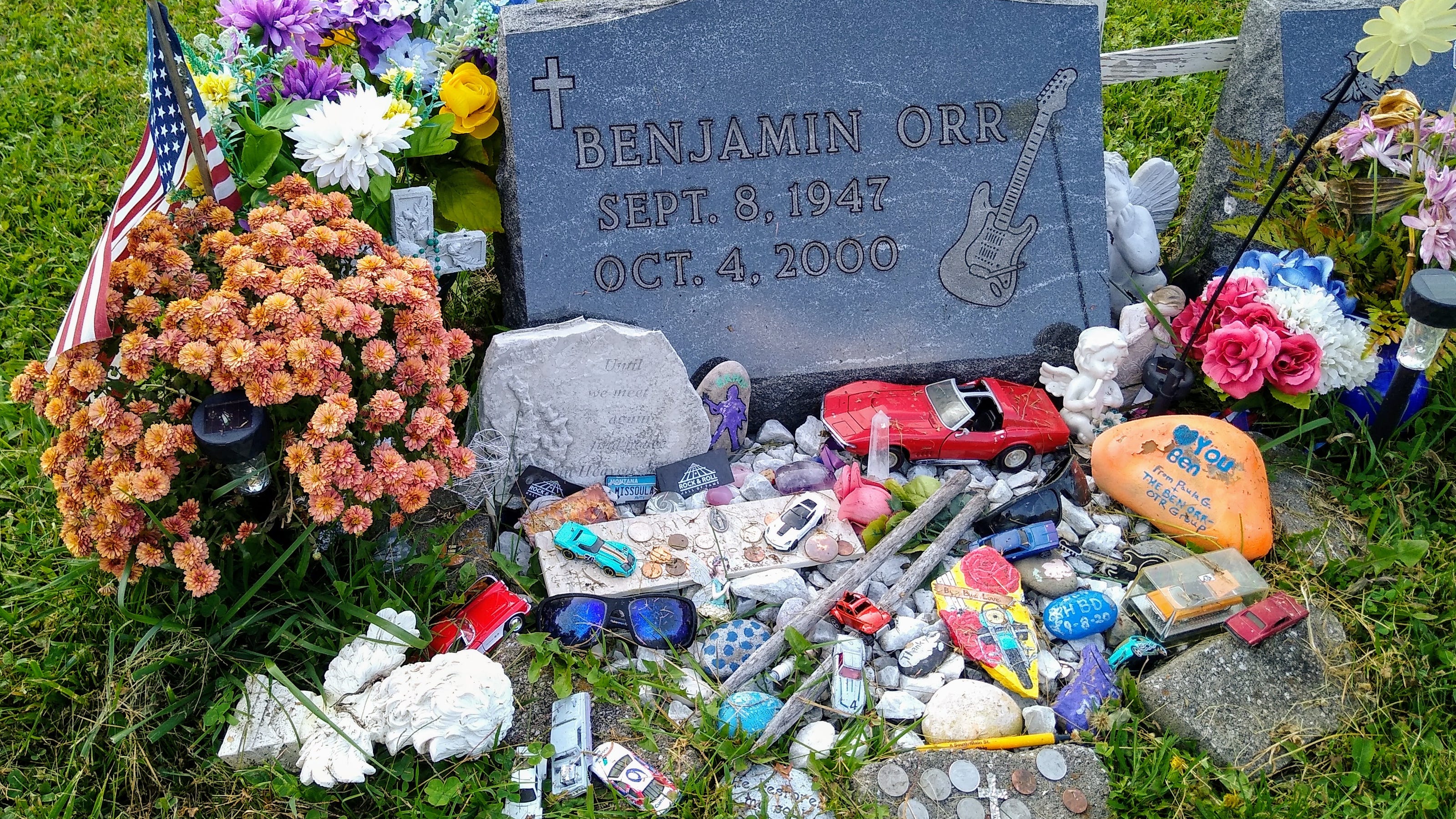 Benjamin Orr A Member Of The Cars Is Buried In Rural Geauga County In Ohio