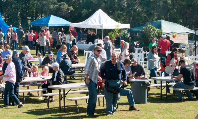 HolySmokes! BBQ cook off in 2019 brings a large crowd.