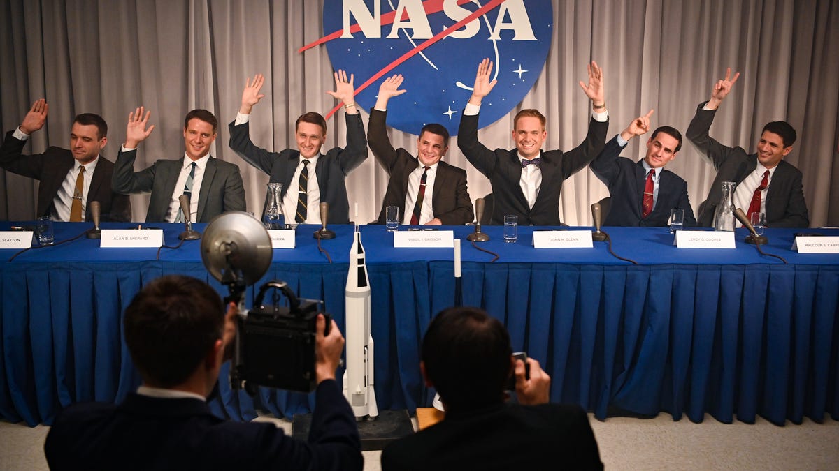 'The Right Stuff' Here are 12 astronautthemed TV shows to stream