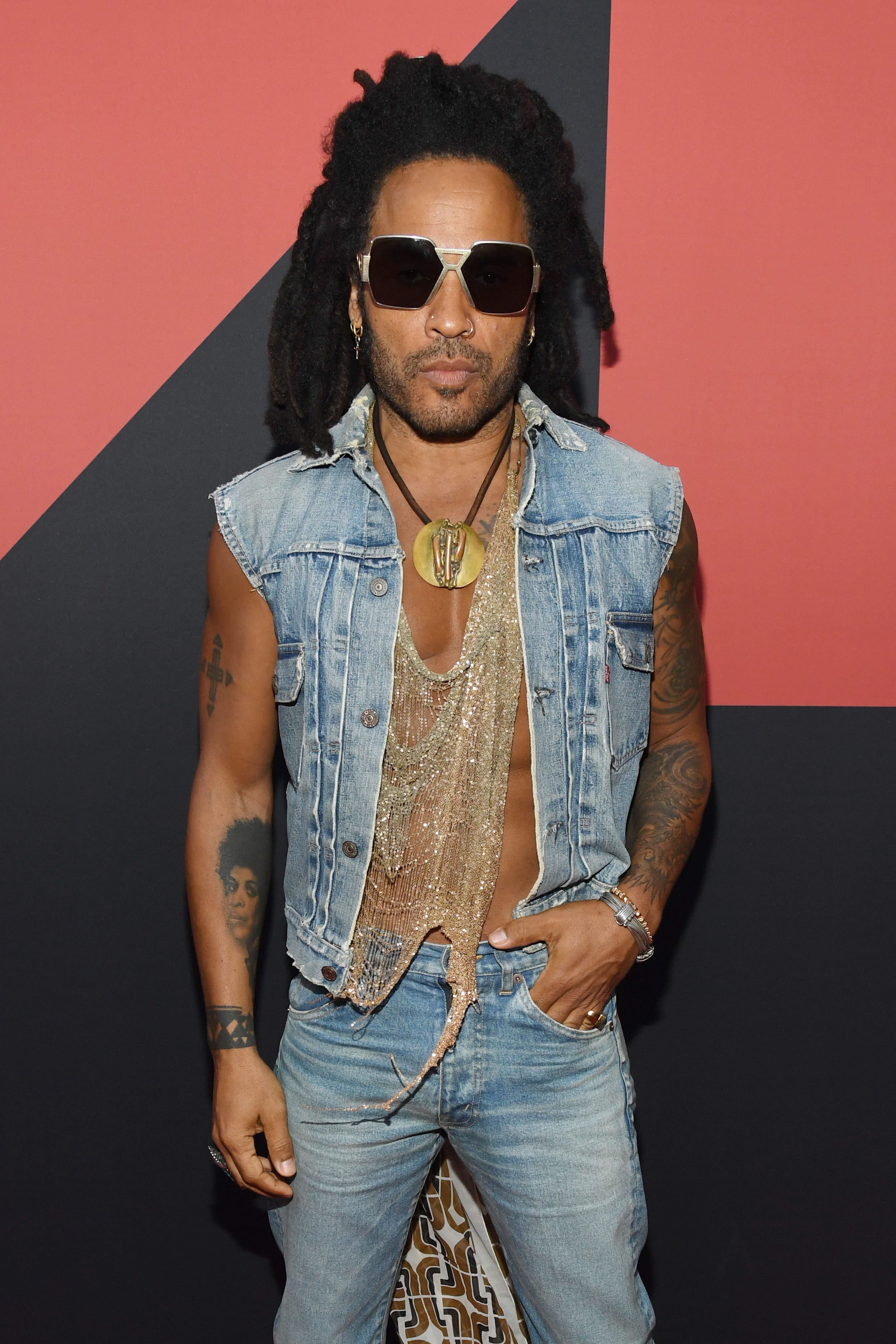 Who has Lenny Kravitz dated? Girlfriend List, Dating History