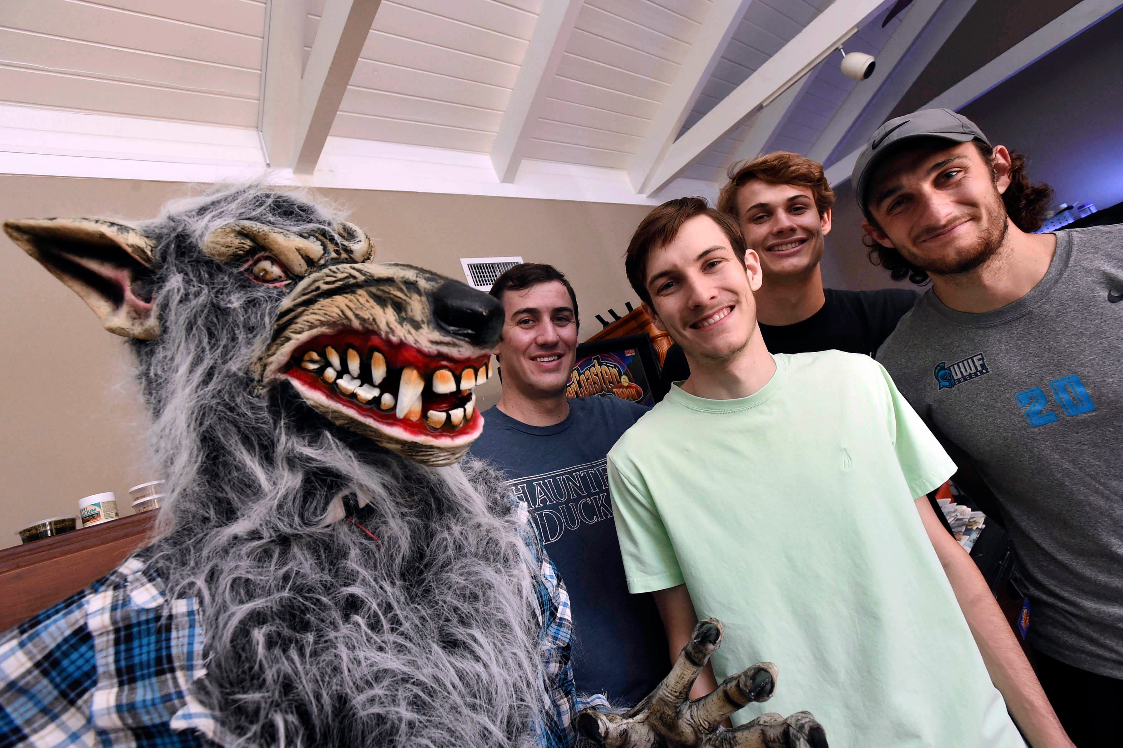 Florida Brothers Host 10th Wentz Asylum Haunted House In Fort Walton Beach