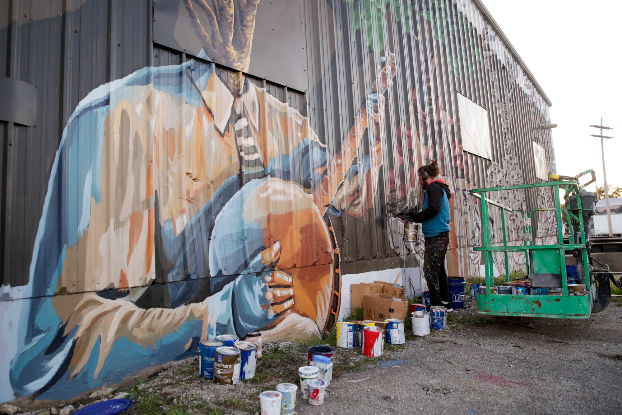 Wabash Walls 3 comes to a close, bringing five new murals to Lafayette