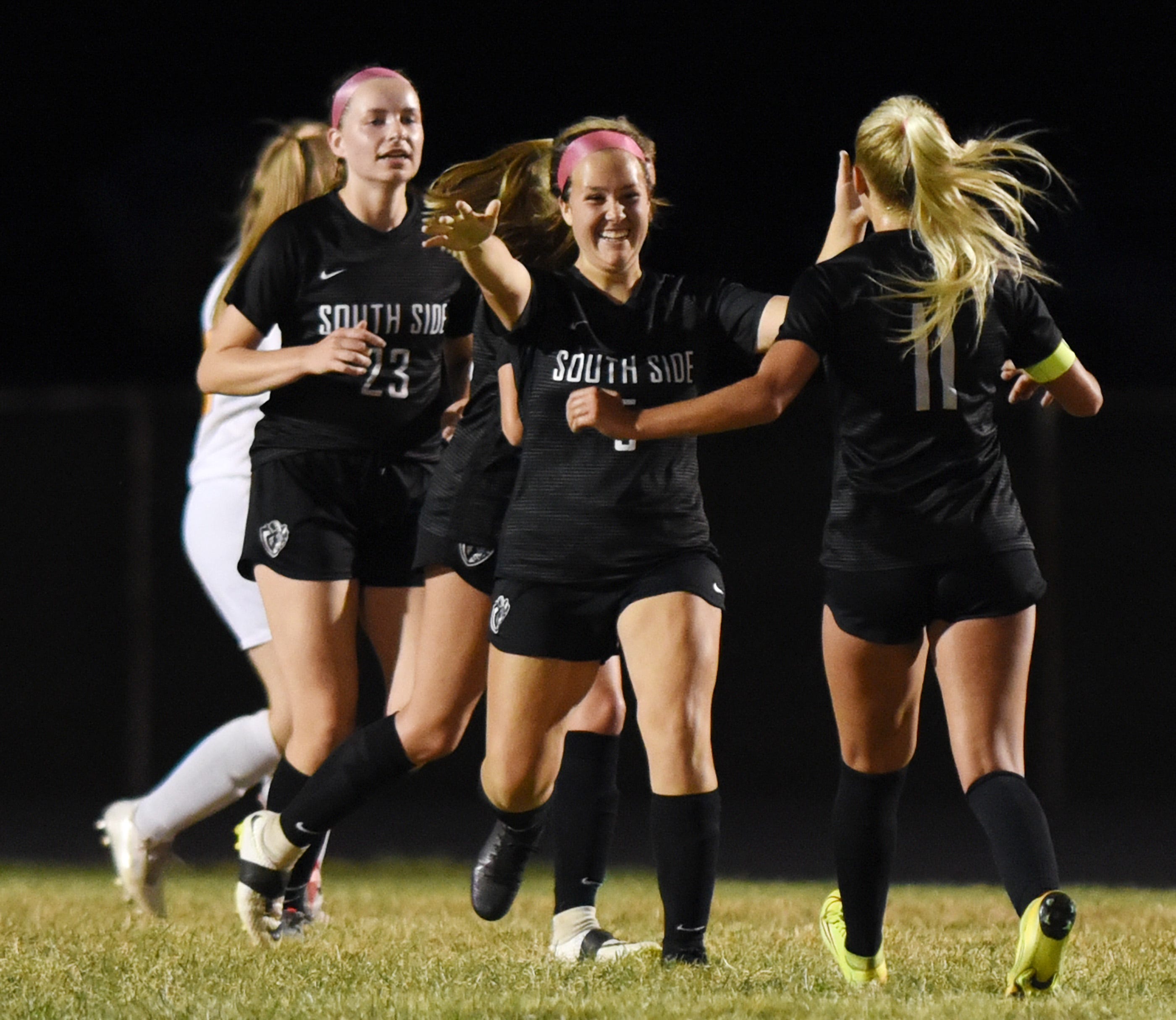 Stretch Of Shutouts Has South Side S Girls Soccer Team Surging