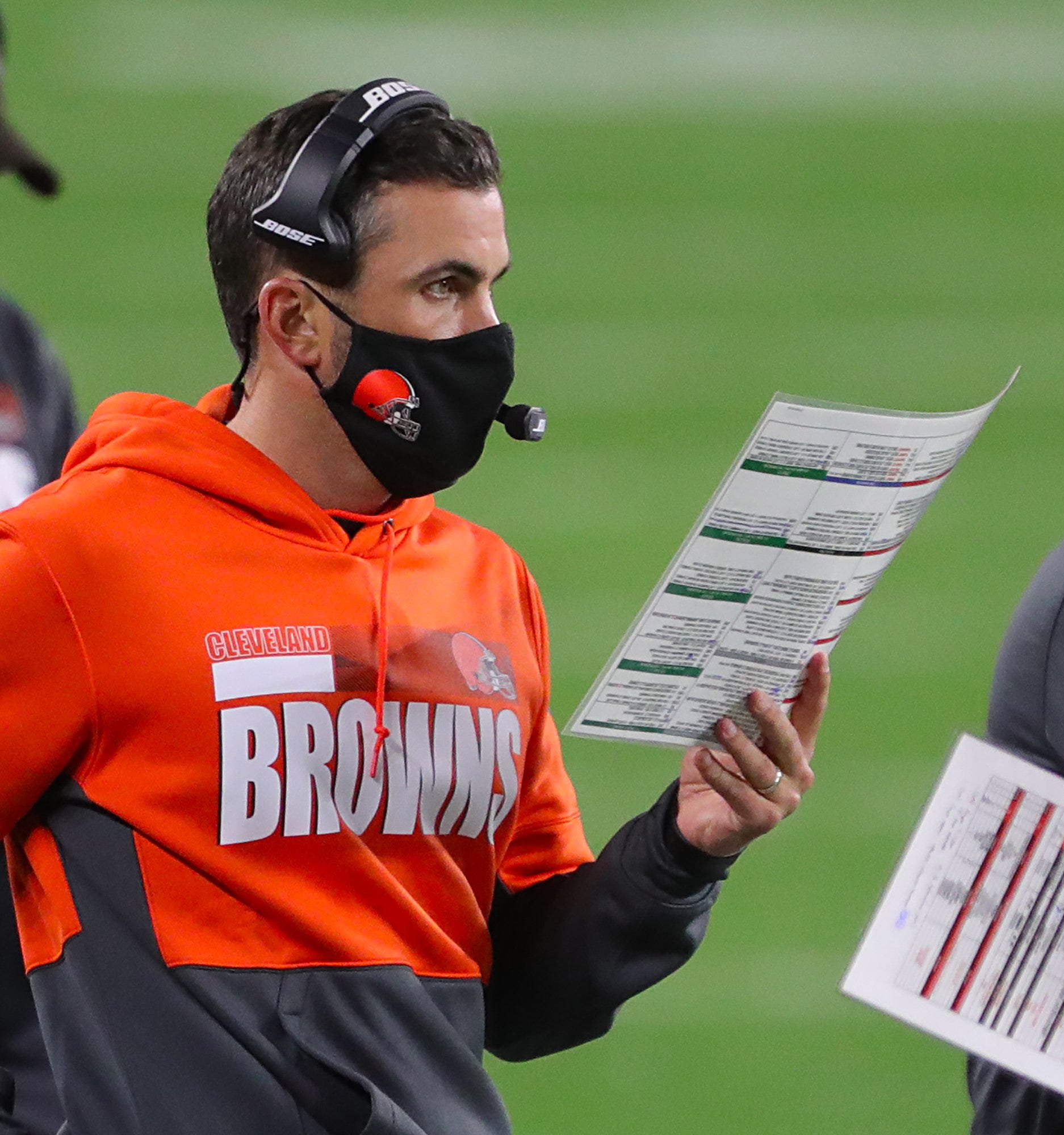 Cleveland Browns have faith in Kevin Stefanski as play caller