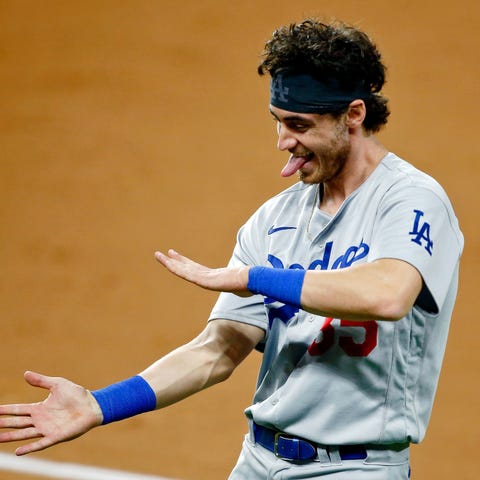 Cody Bellinger and the Dodgers beat the Padres in 