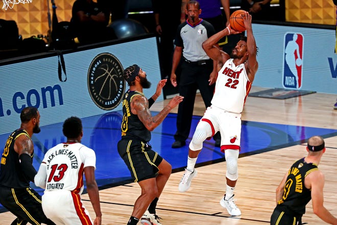 Nba Finals Heat Beat Lakers In Game 5 To Stave Off Elimination