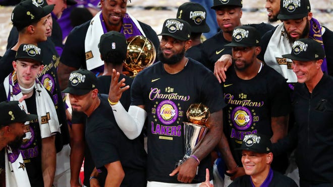 Lakers rout Heat for record-tying 17th NBA championship