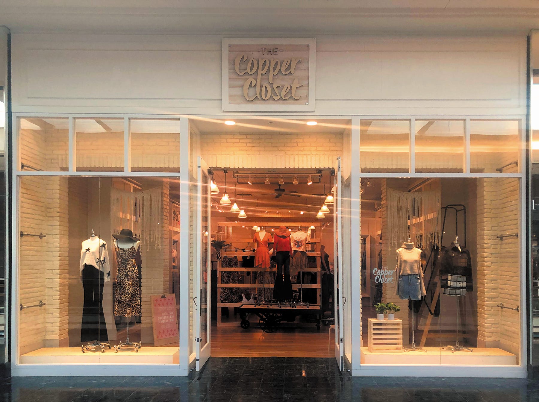 Bracelet Store Boutique Open At The Gardens Mall Bracelet Store Boutique Open At The Gardens Mall
