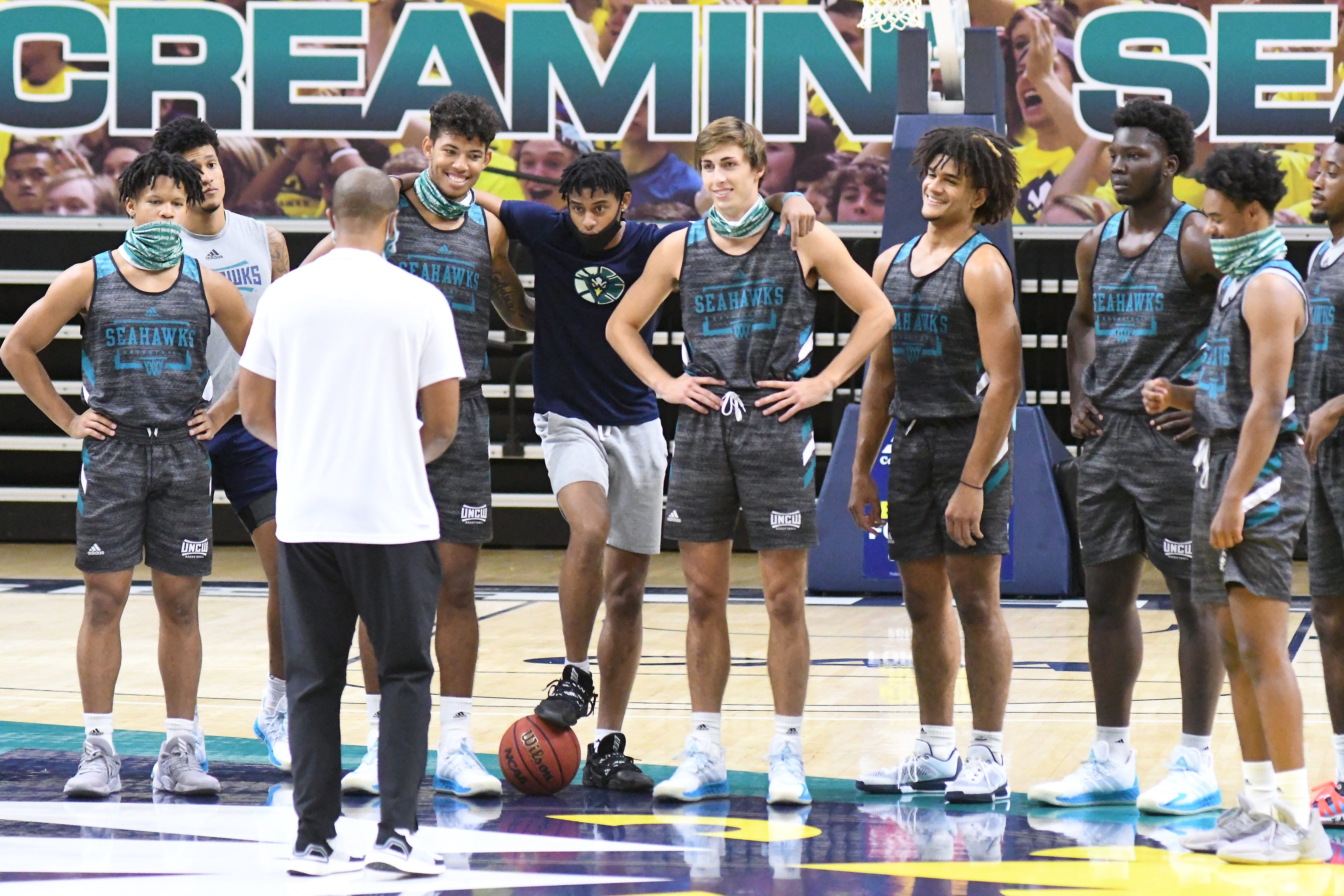 UNC-Wilmington men's hoops picked 8th in CAA poll