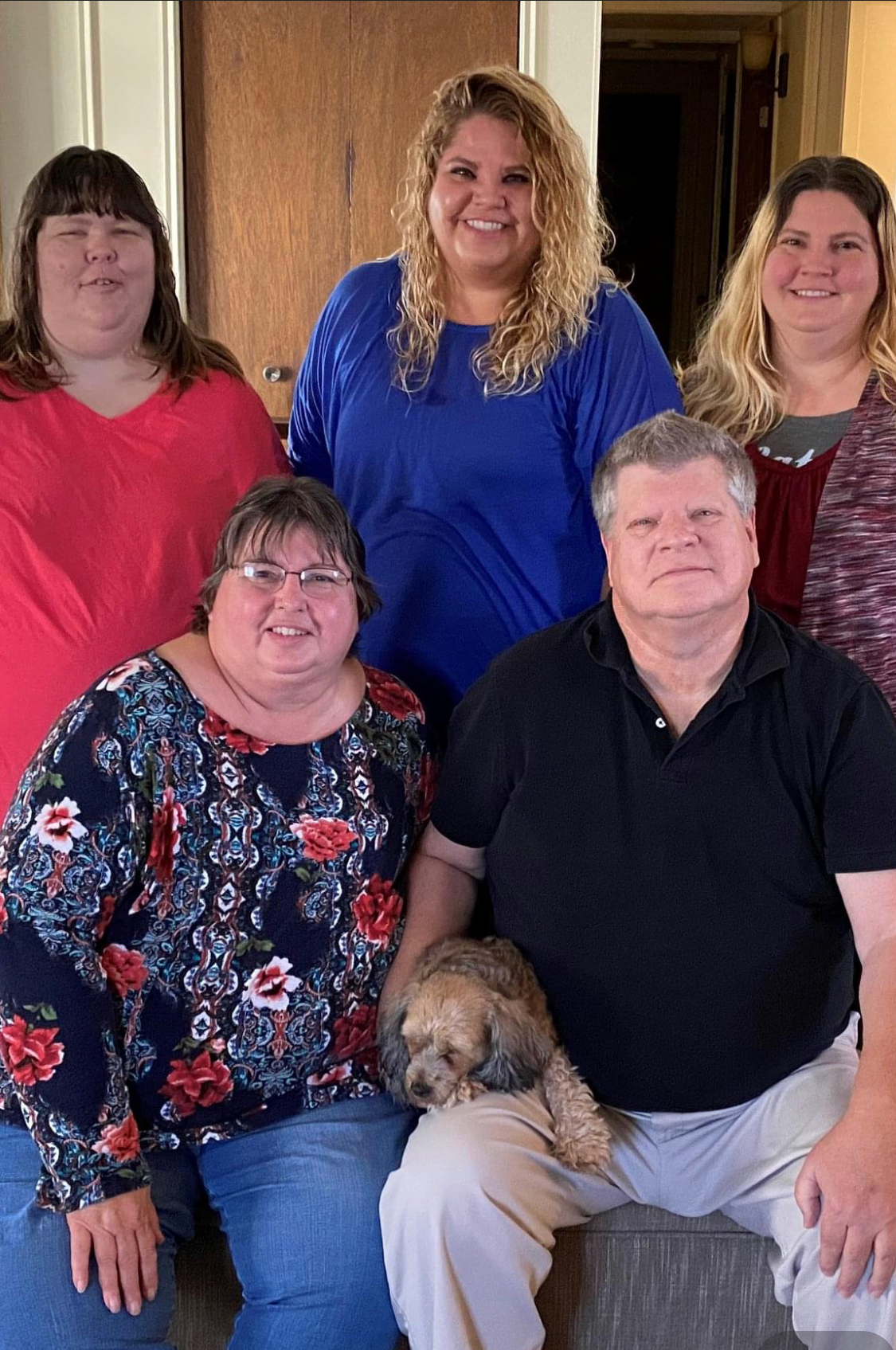 Shawna Gilleland, top left, poses for a family photo with her sisters, Kelly and Chera Gilleland, and their parents, Randal and Martha Gilleland.