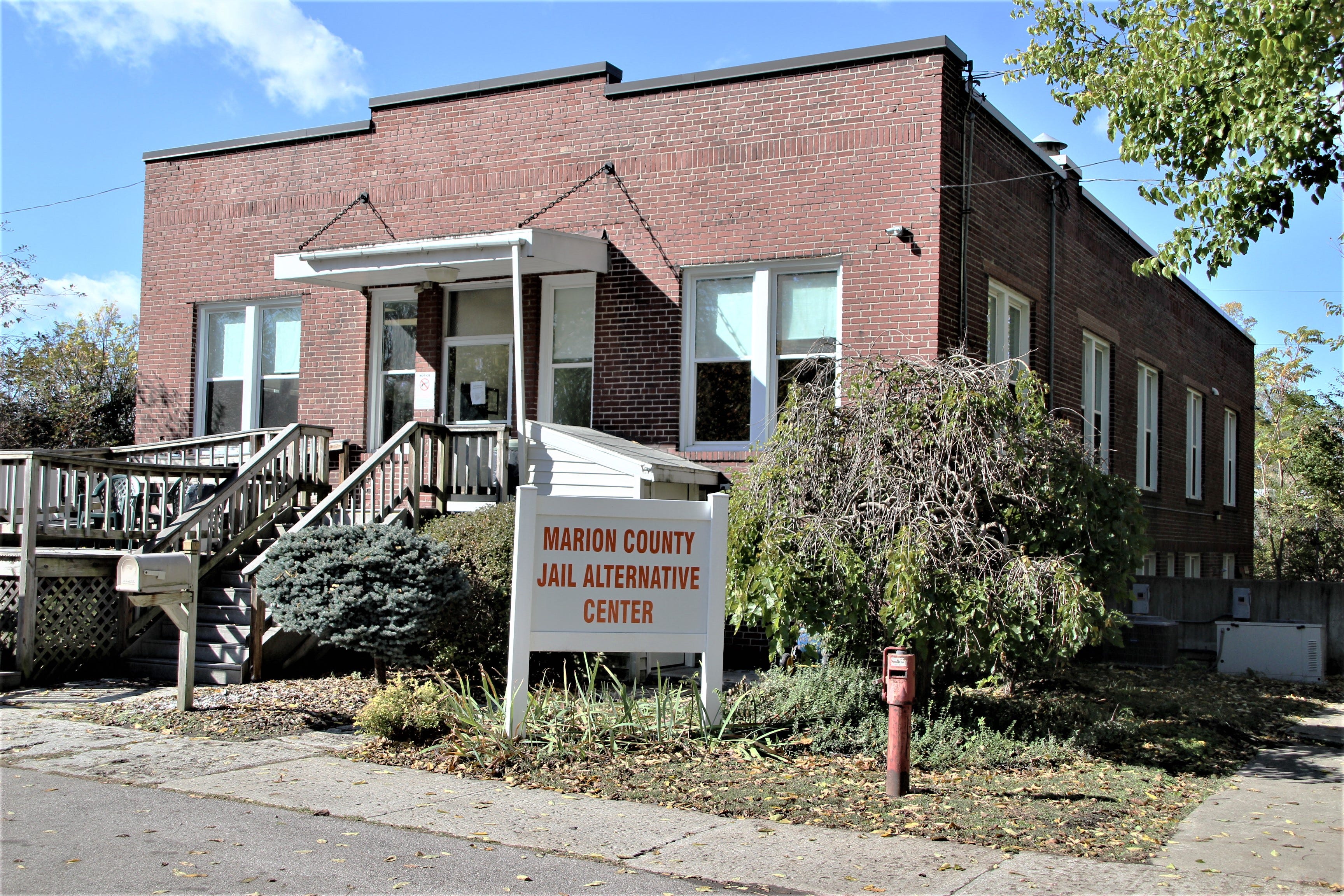 marion county jail 2 phone number
