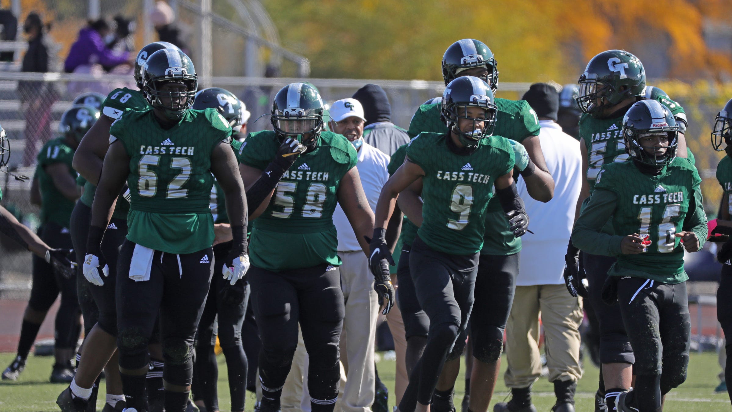 Watch replay Detroit Cass Tech football vs. Warren De La Salle