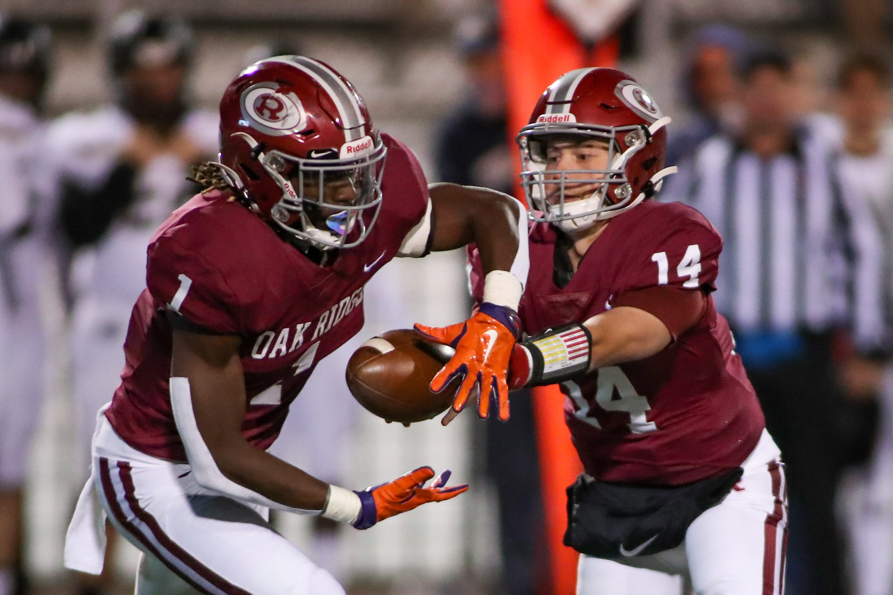 High school football Can Oak Ridge stop Powell's highscoring offense