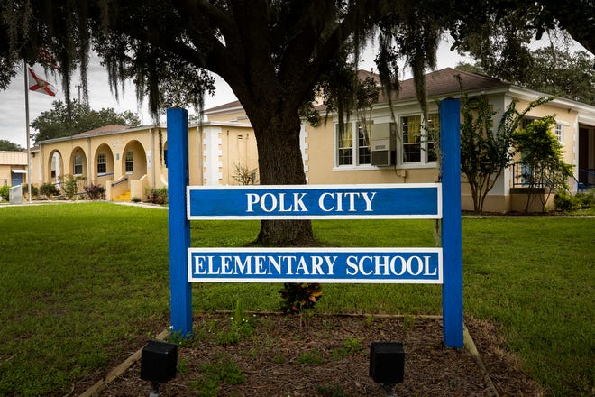 A Polk City Elementary School paraprofessional, who parents say verbally abused their children in September, received a letter of reprimand earlier this month.