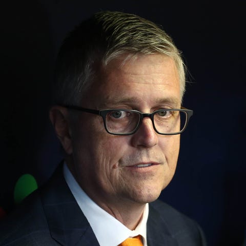 Astros general manager Jeff Luhnow addresses the m
