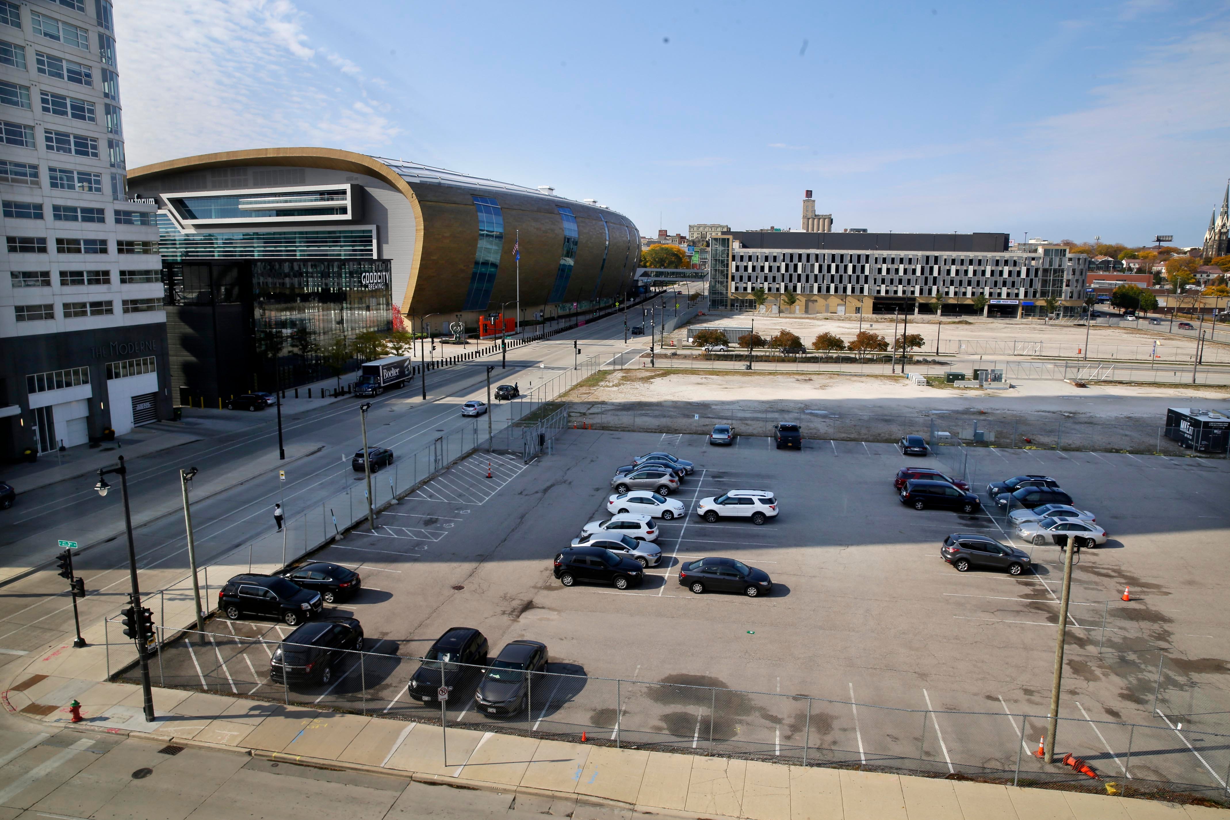 Milwaukee Bucks expect apartments to join hotel near Fiserv Forum