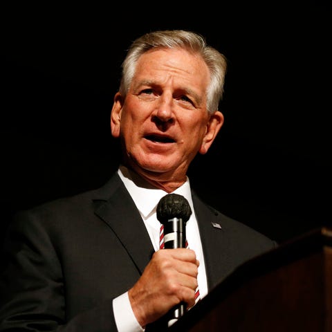 Tommy Tuberville had a 159–99 record as a college 