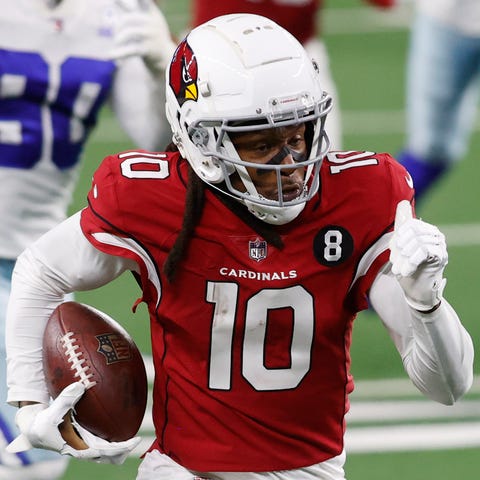Despite a nagging ankle issue, Cardinals wide rece