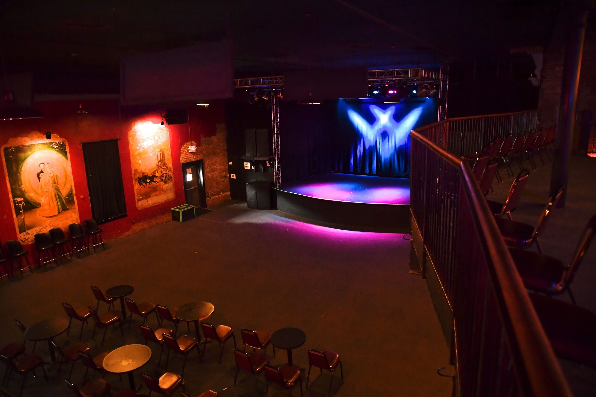 The Headliners Music Hall building was built in 1907, and is haunted by a man in a white shirt and tophat.