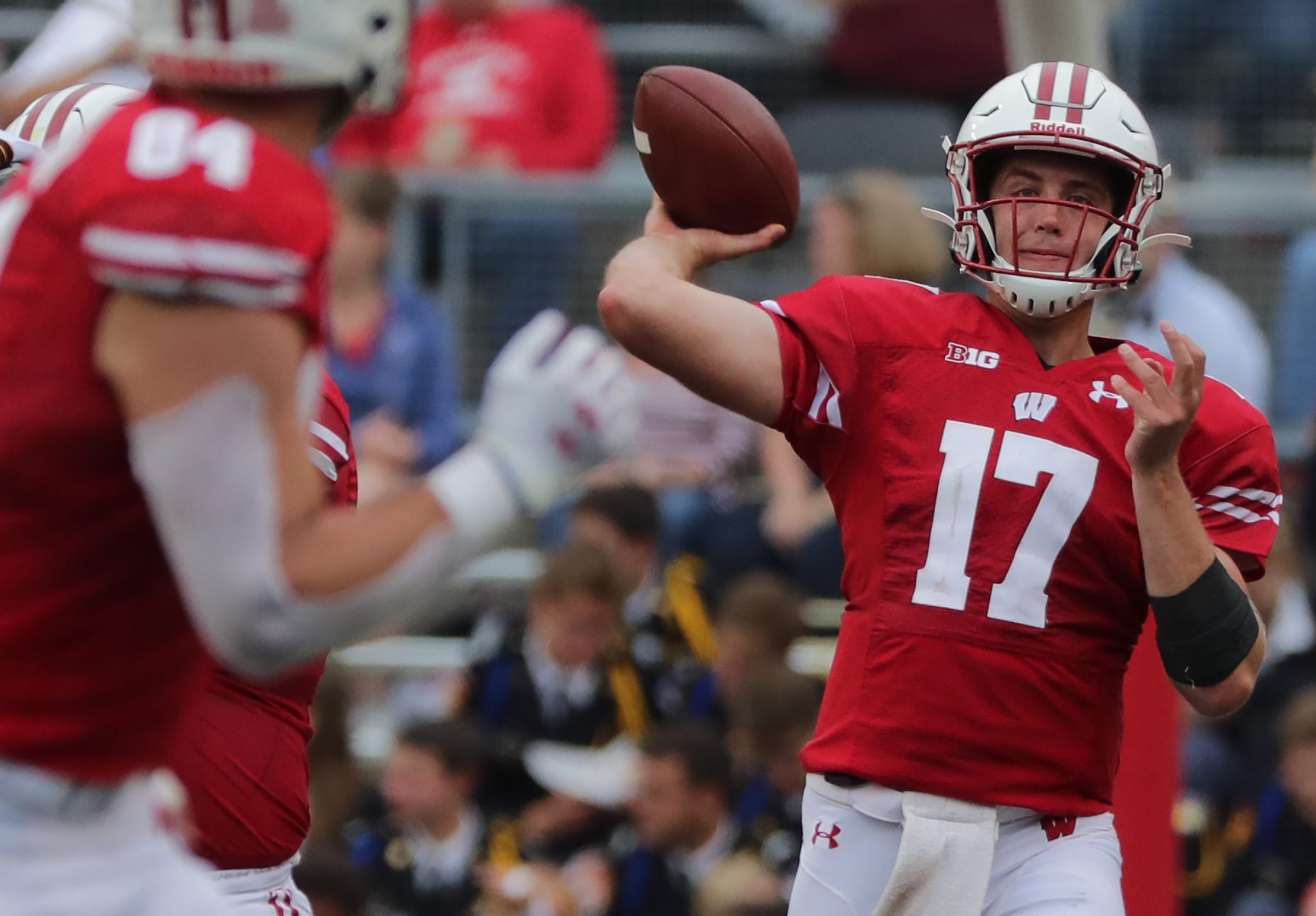 Wisconsin quarterback Jack Coan ready to play after foot injury