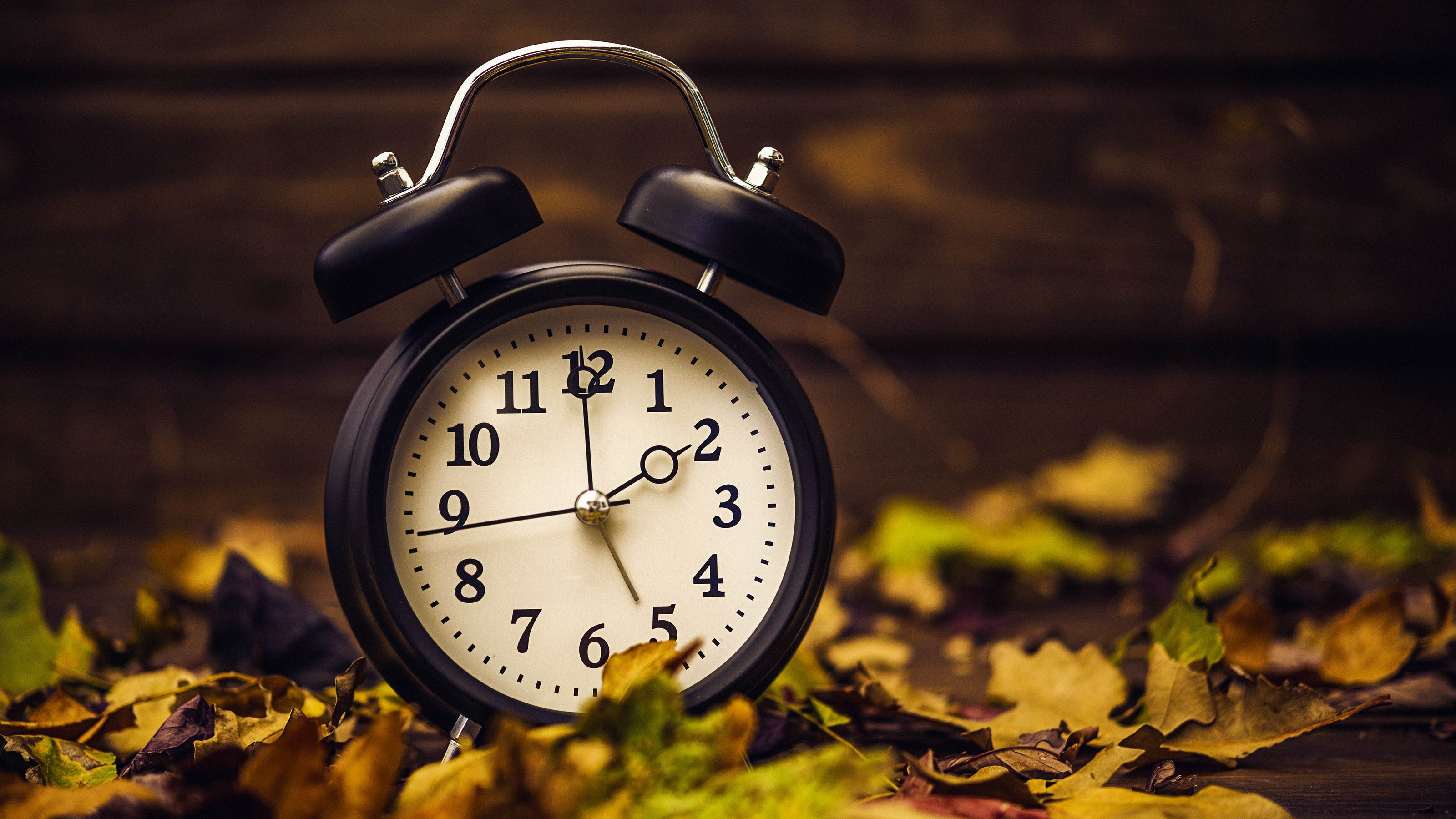 Daylight Savings Time 2022 ending soon. When to change your clocks.