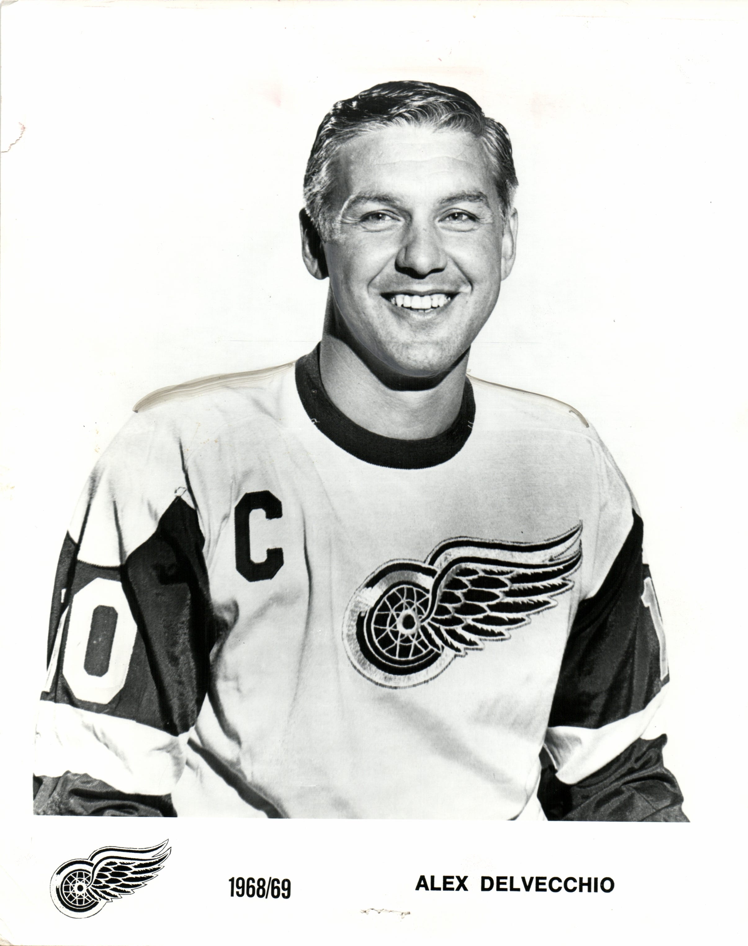 Alex Delvecchio quietly was one of Detroit Red Wings' alltime greats