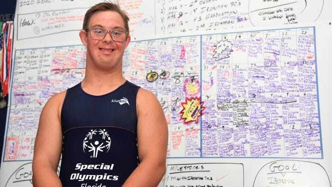 Best Florida Man Headlines From 2020 Animal Attacks Crime And More