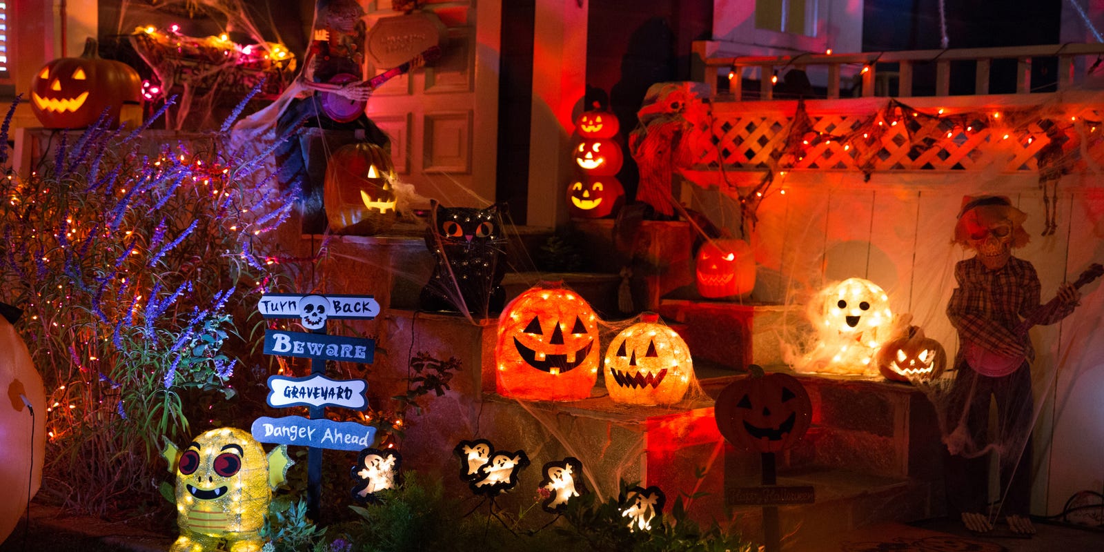 Halloween sale Save big on decorations and more for next year