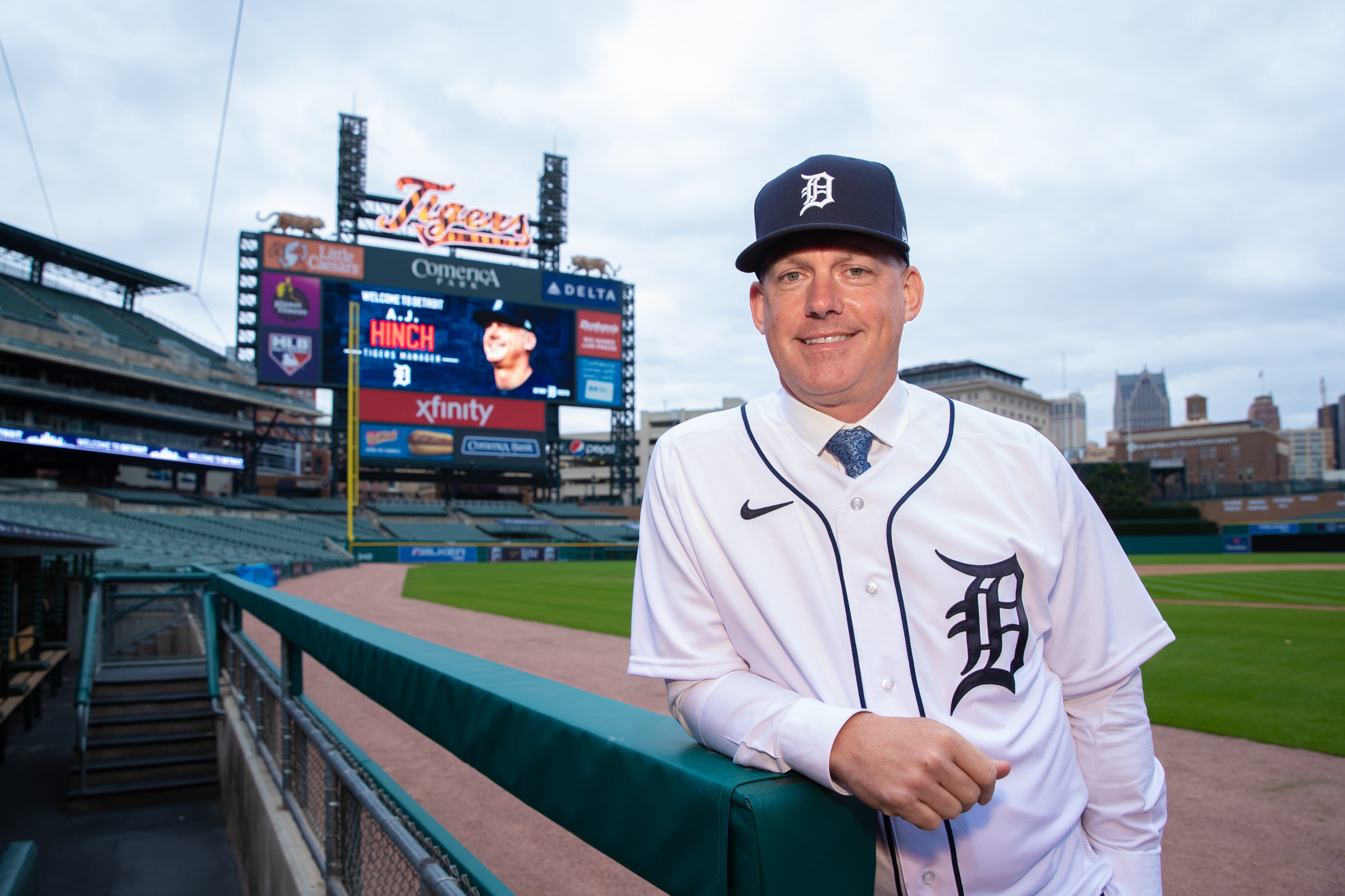 A J Hinch Is Detroit Tigers Scotty Bowman Hired To Win Championship