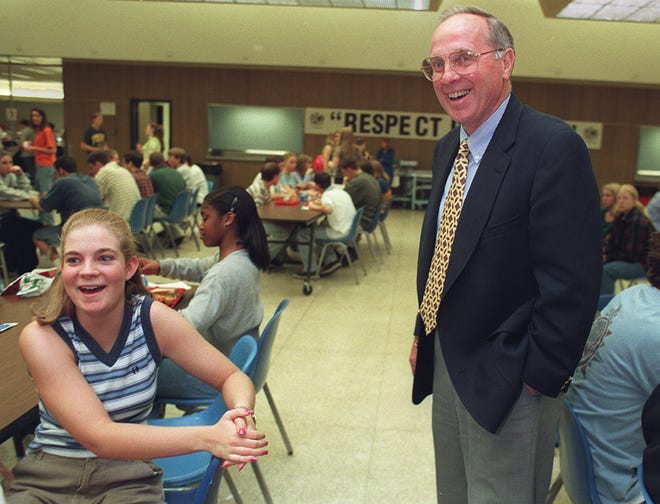 In this photo from 1997, Lafayette Jefferson principal Dennis Blind talks with Jeff student Evan Callaway during his lunch monitoring time. (J&C file photo)