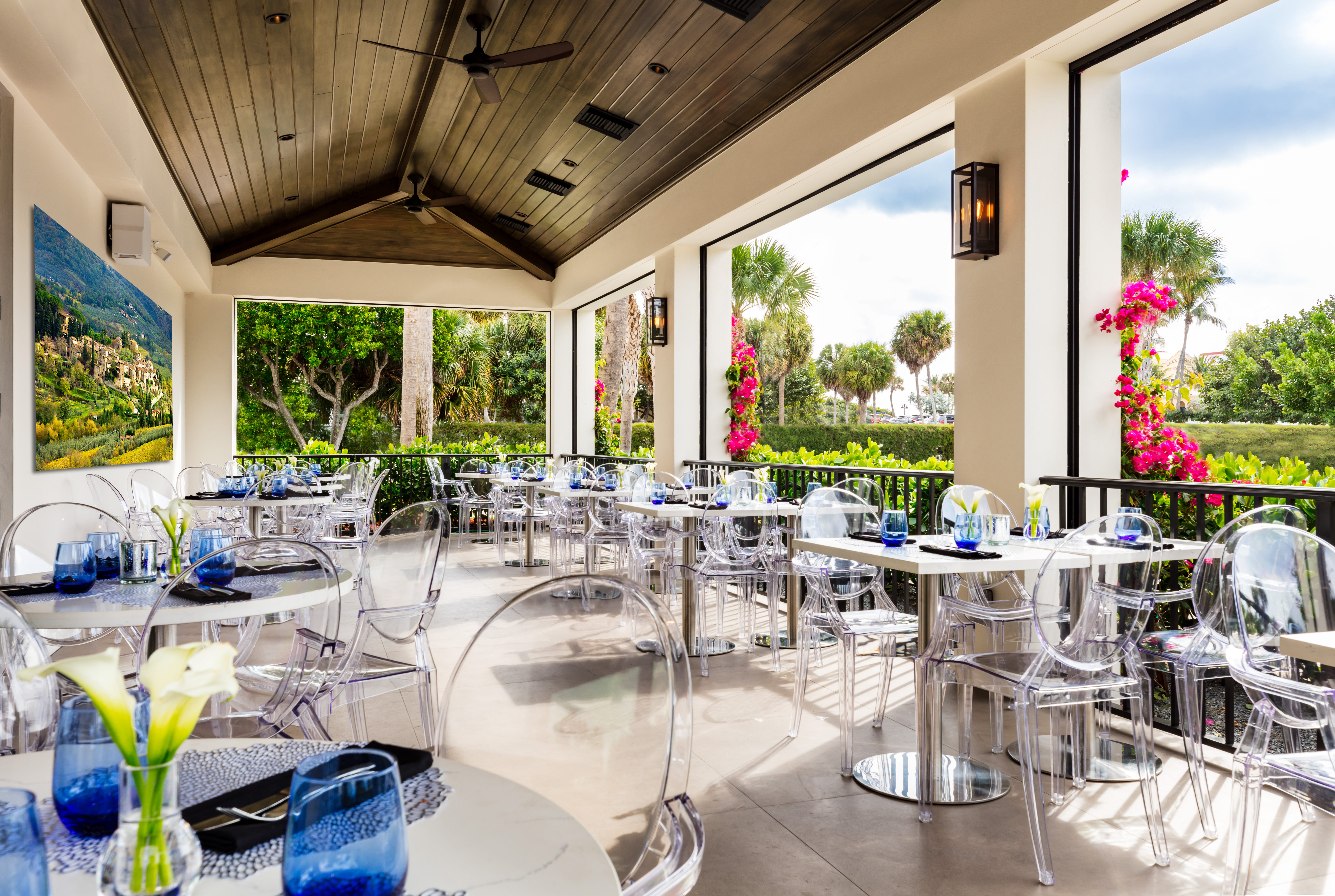 Best restaurants in Palm Beach for waterfront dining, outdoor seating