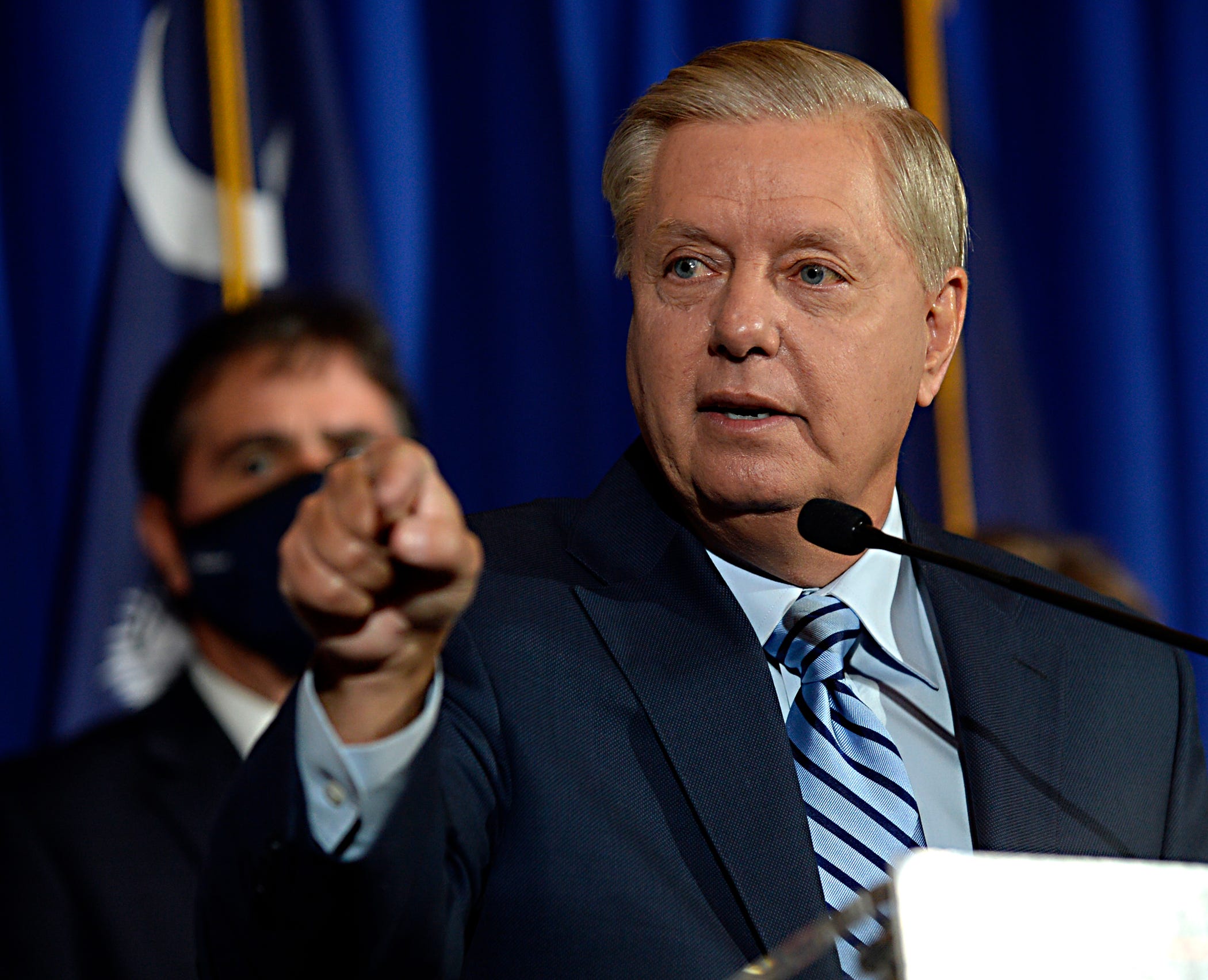 Fact check: Claim about Lindsey Graham's calls to states is misleading
