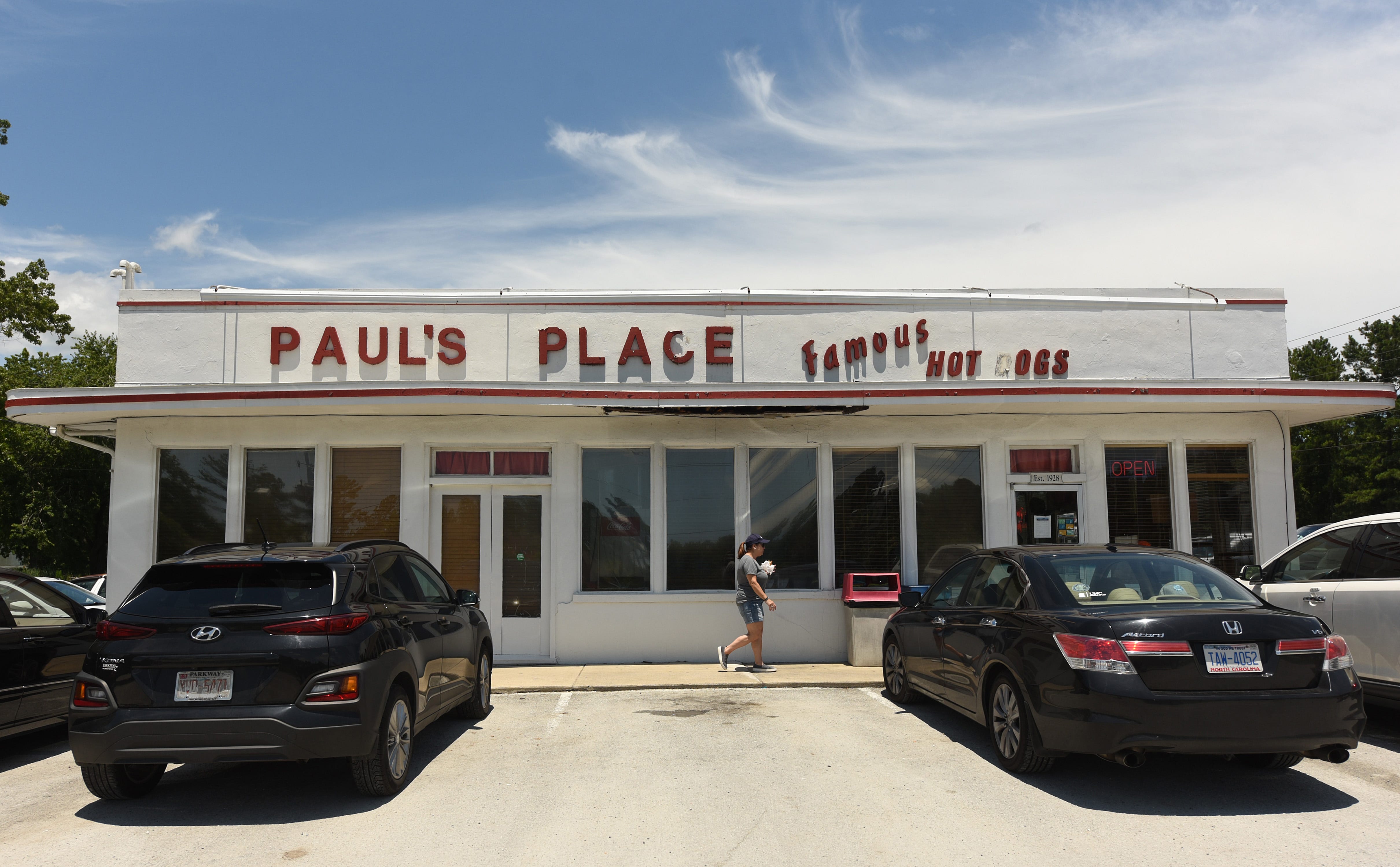 David Paul, owner of Paul's Place Famous Hotdogs in Rocky Point, dies