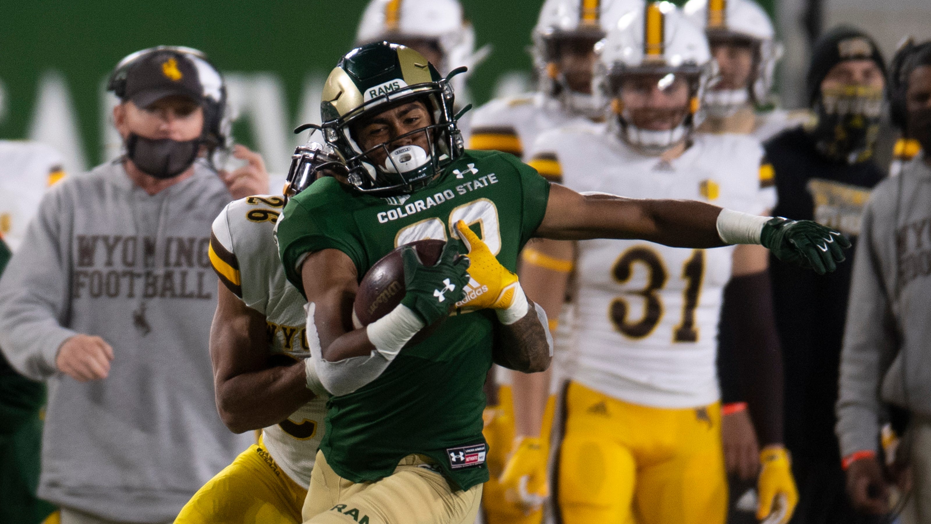 Border War CSU football vs. Wyoming football live score, updates