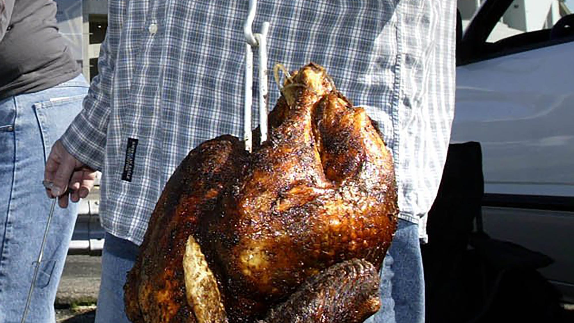 How to deep fry a turkey: Everything you need to know