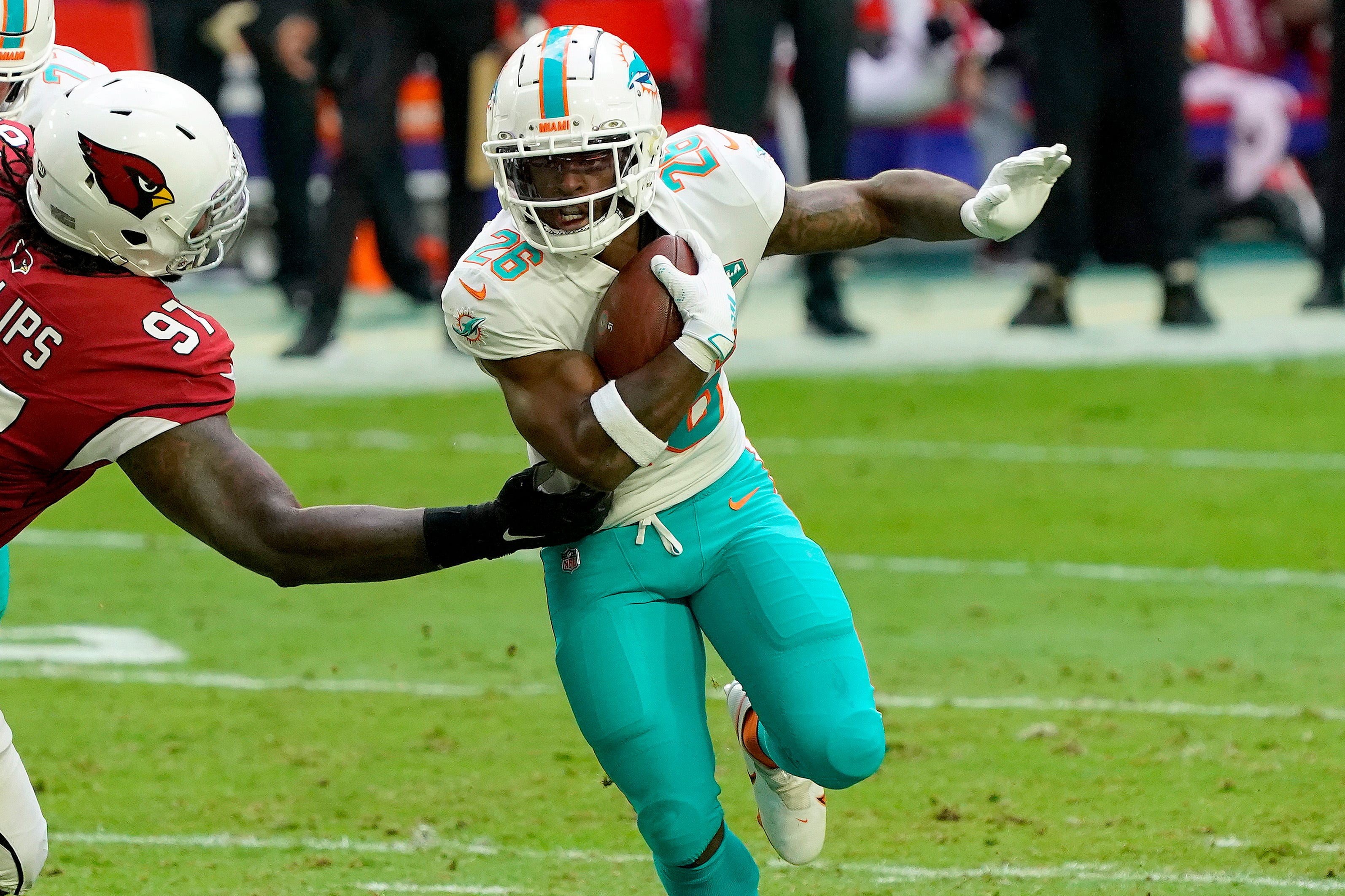 Miami Dolphins rookie running back Salvon Ahmed has 'got some juice'