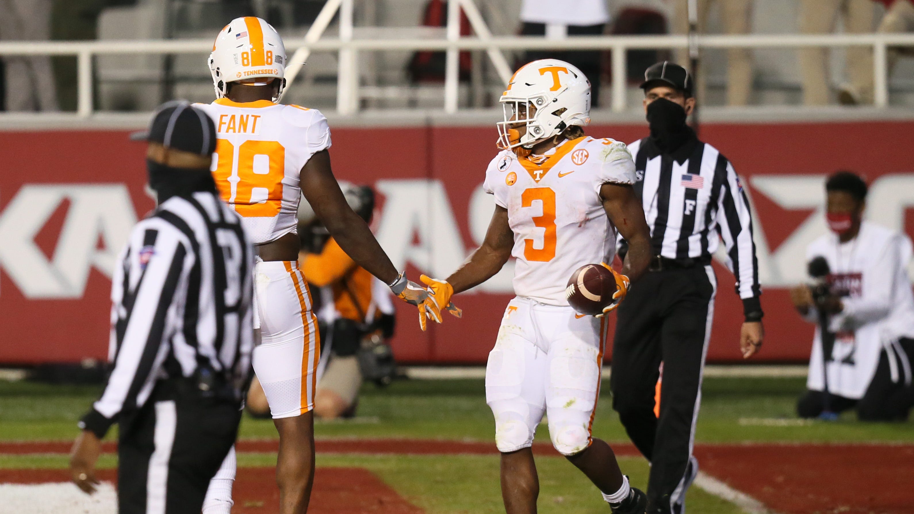 Tennessee football vs. Auburn Game time, TV channels, radio, streaming