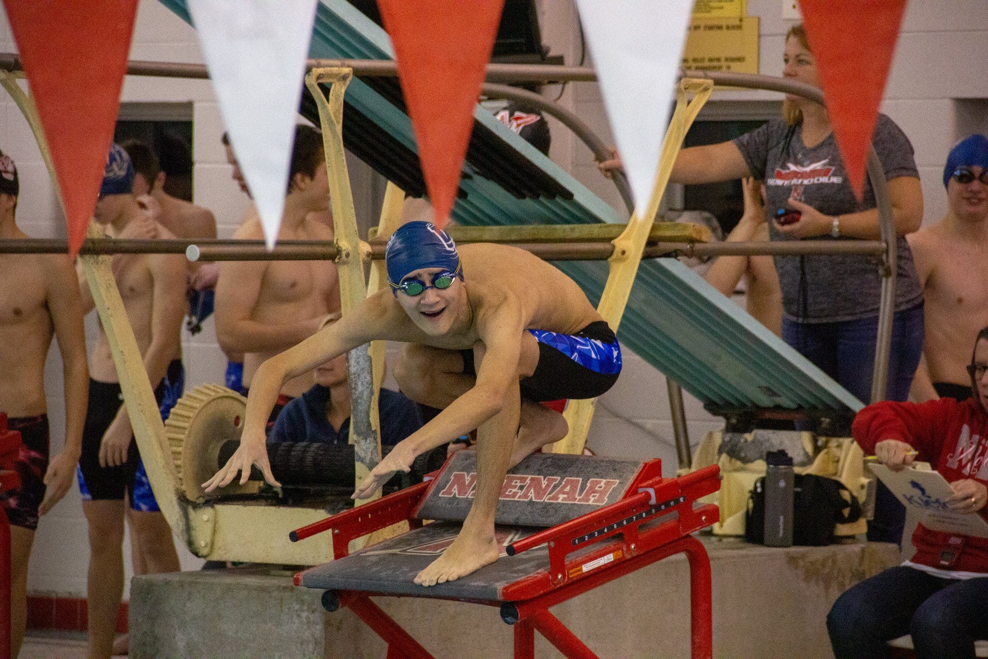 Athlete with autism brings joy to Oshkosh West boys swim and dive team