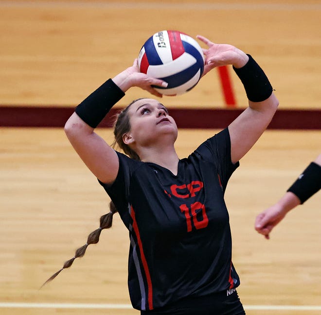 Lubbock-Cooper's Mckeely Underwood (10) sets the ball during the match against Monterey, Tuesday, Nov. 10, 2020, in Woodrow, Texas.