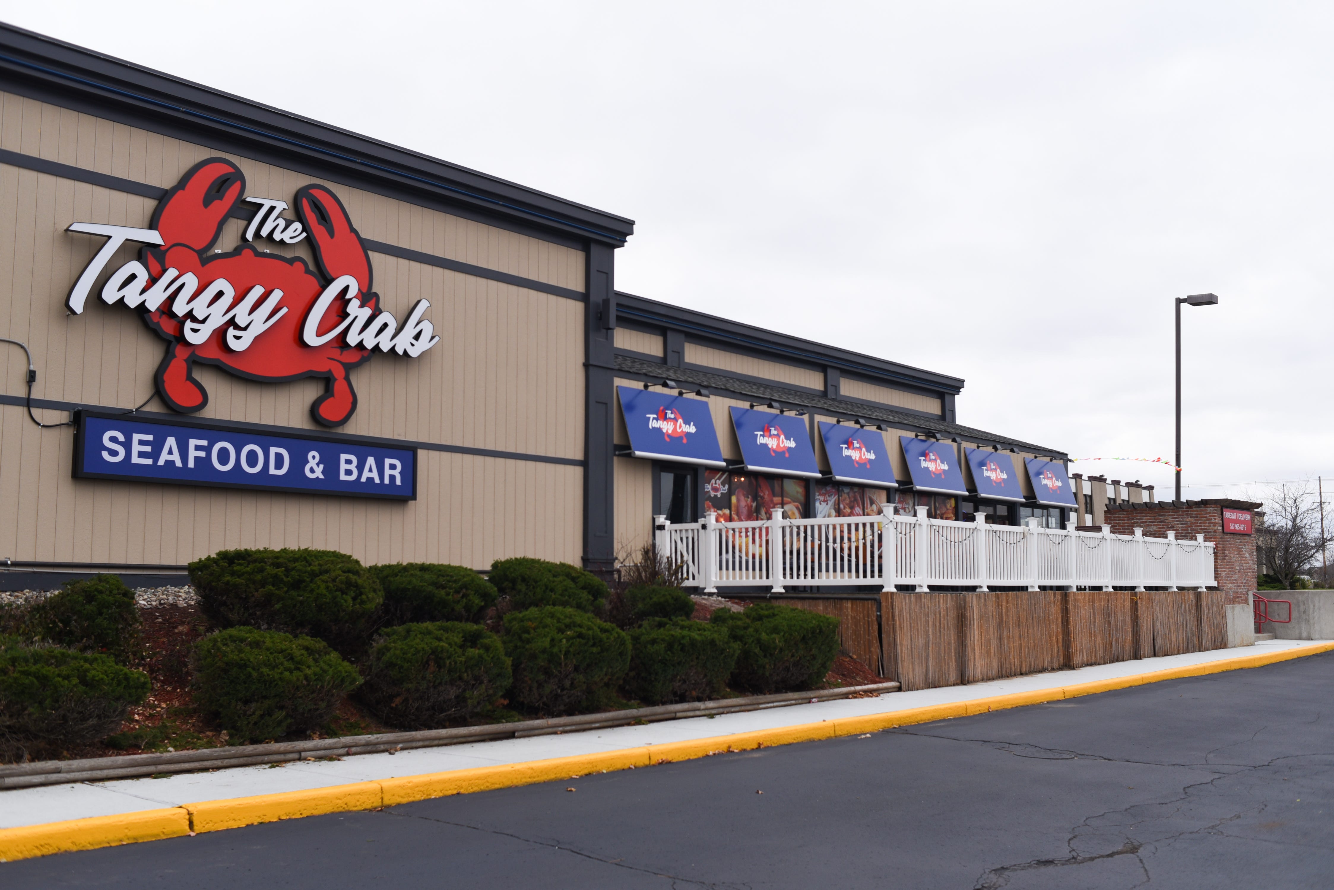 Tangy Crab opens in Delta Township with Cajuninspired menu