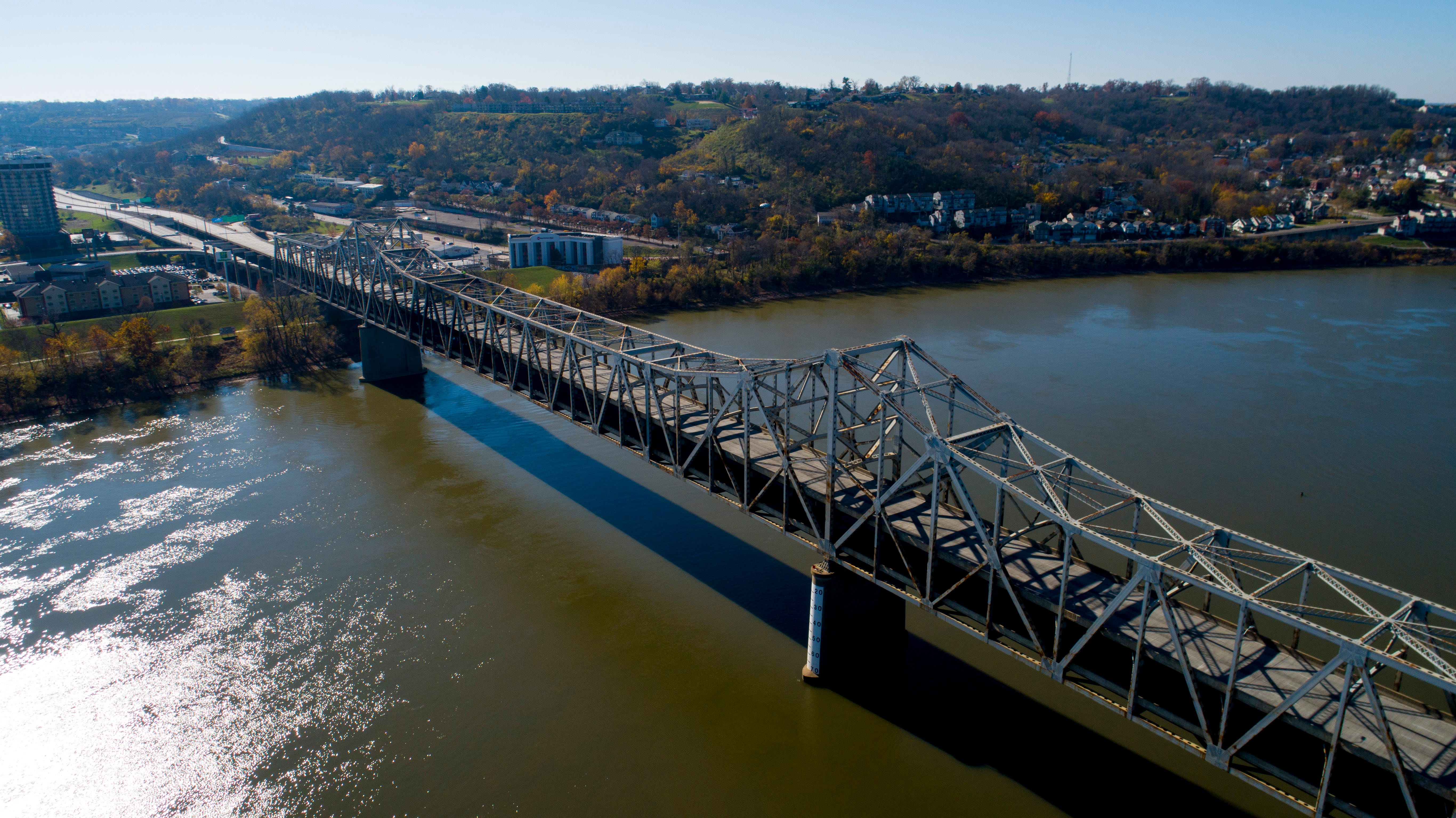 Brent Spence Bridge detours How to get around closures