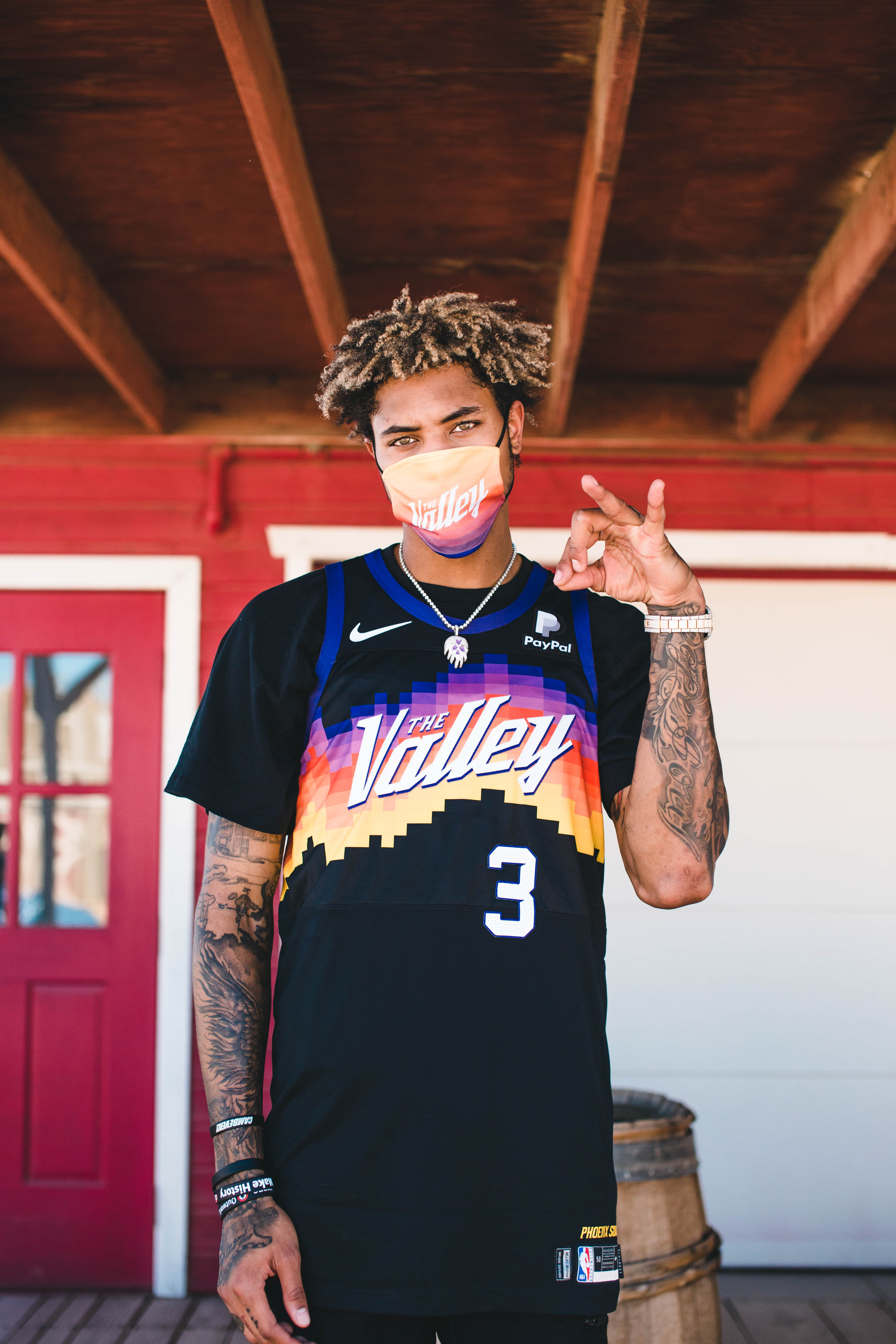 kelly oubre jersey shirt