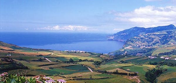 Os Açores foram habitados durante 700 anos antes de os portugueses os “descobrirem”.