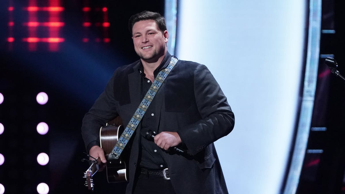 Ian Flanigan of Saugerties performs during his "Blind Audition" on NBC's "The Voice."