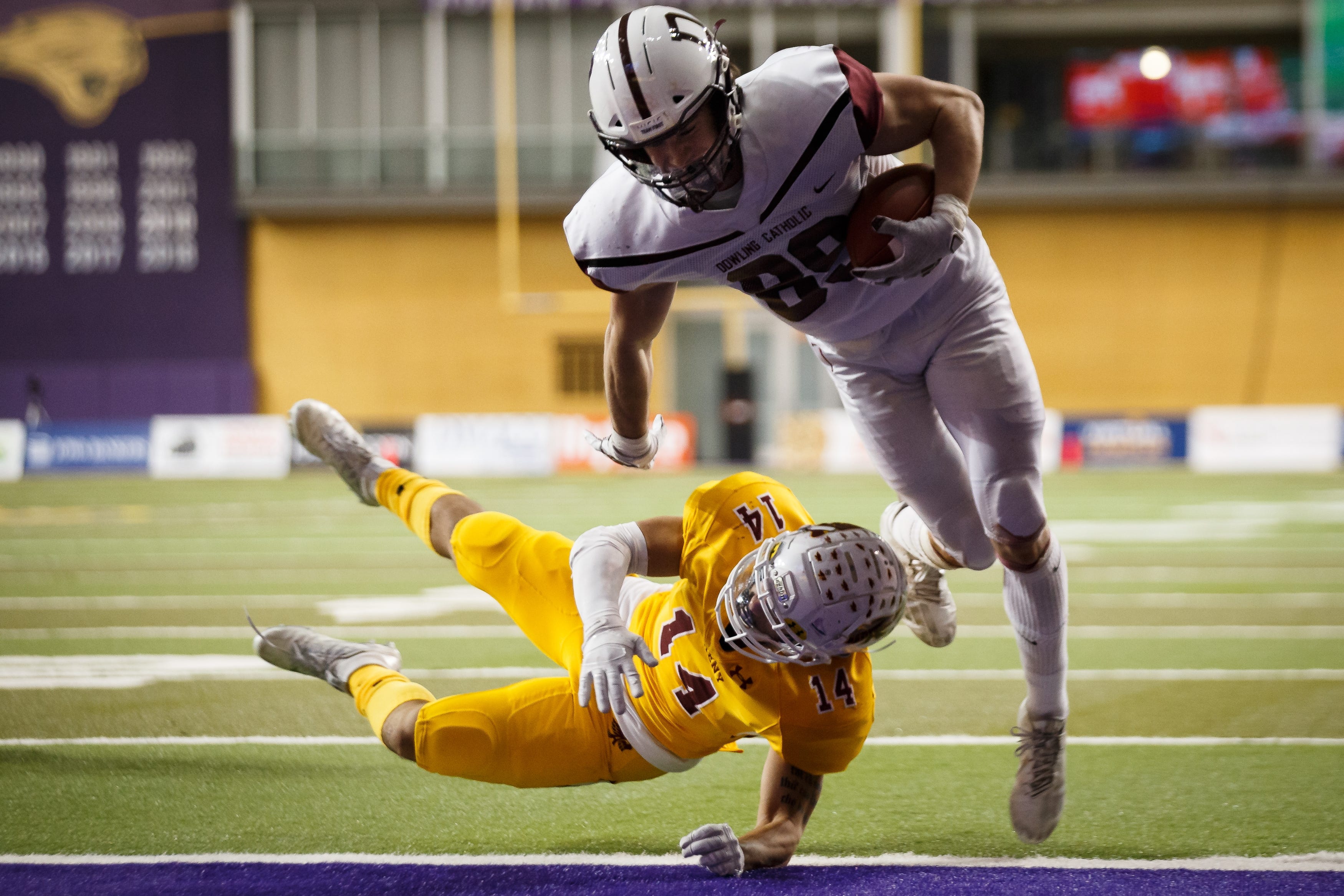 Iowa high school football: Ankeny ends Dowling Catholic's 7-year championship streak in double