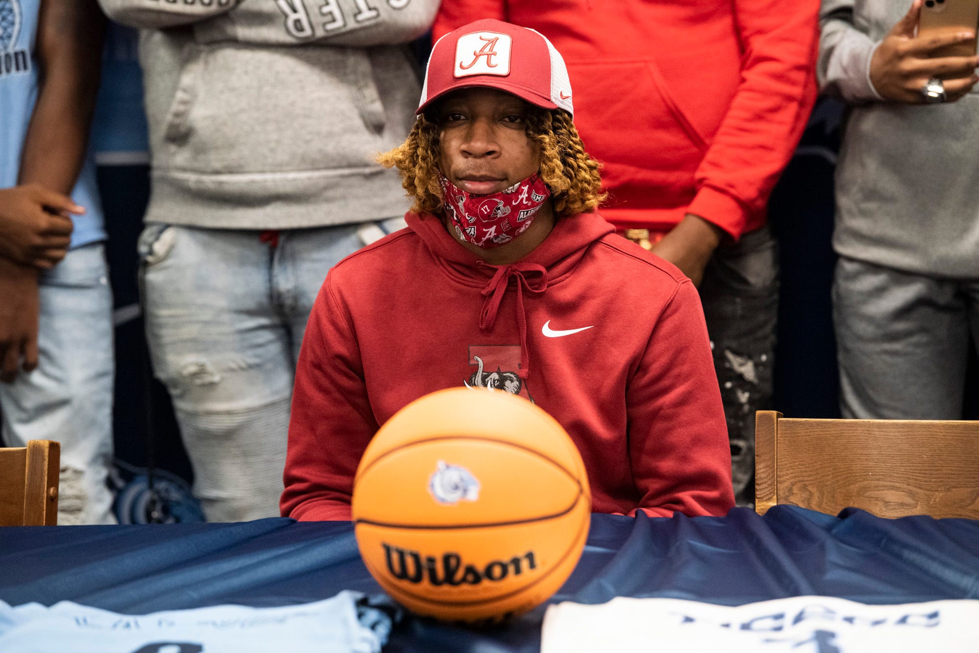 Calhoun's JD Davidson signs with Alabama basketball