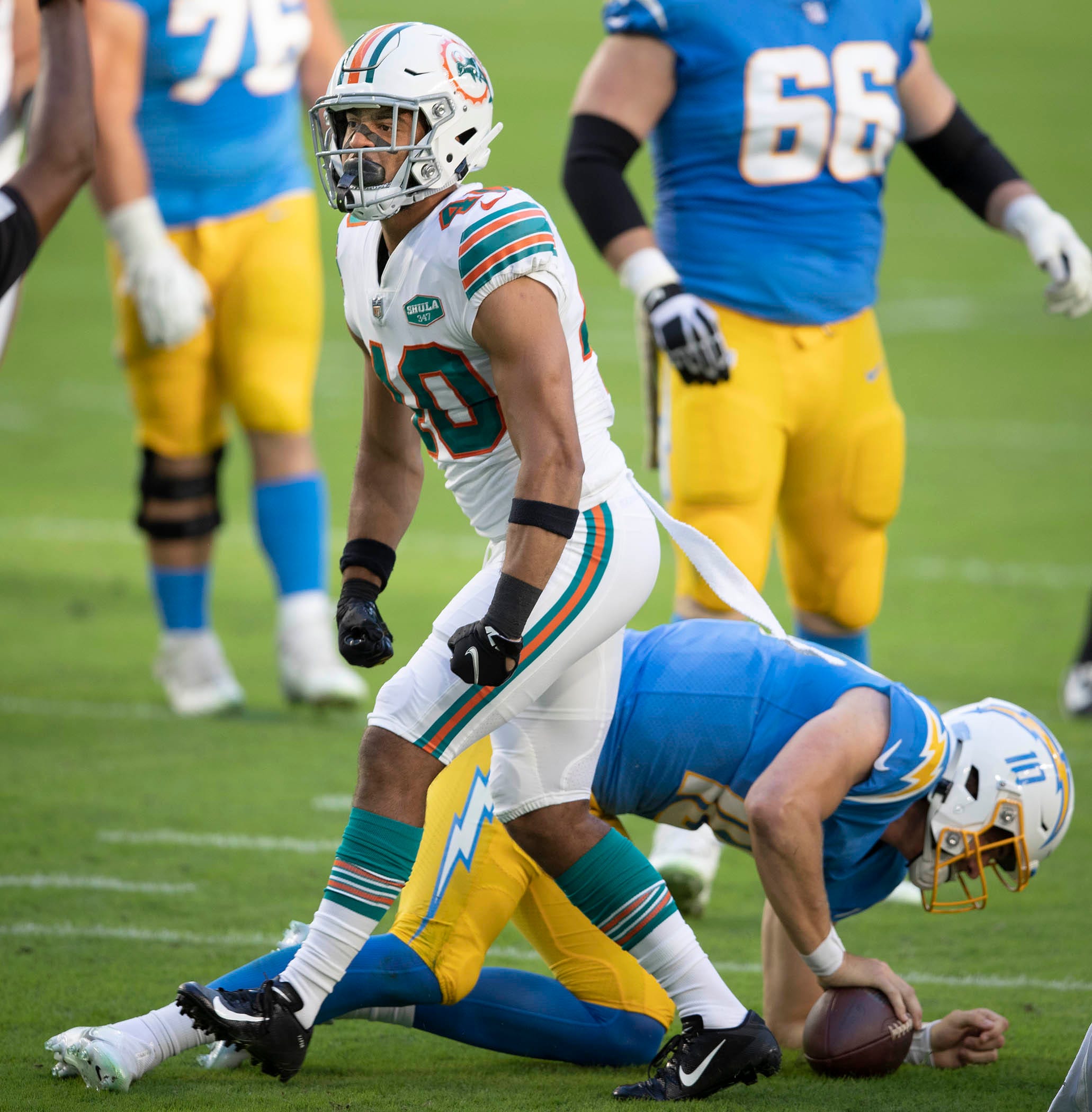 The Dolphins Bring Heavy Blitz But Patrick Mahomes Punishes Pressure The Dolphins Bring Heavy Blitz But Patrick Mahomes Punishes Pressure